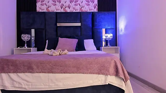 Snapshot of GiselOrtiz chatting on February 9, 10:20 am GiselOrtiz online show from February 9, 10:20 am