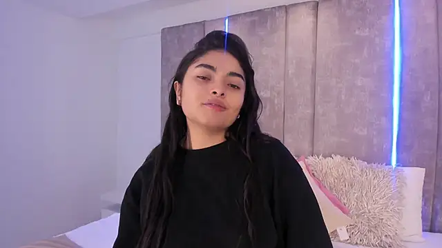 Snapshot of GiselOrtiz chatting on February 10, 11:36 am GiselOrtiz online show from February 10, 11:36 am