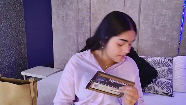 Snapshot of GiselOrtiz chatting on September 20, 12:17 pm GiselOrtiz online show from September 20, 12:17 pm