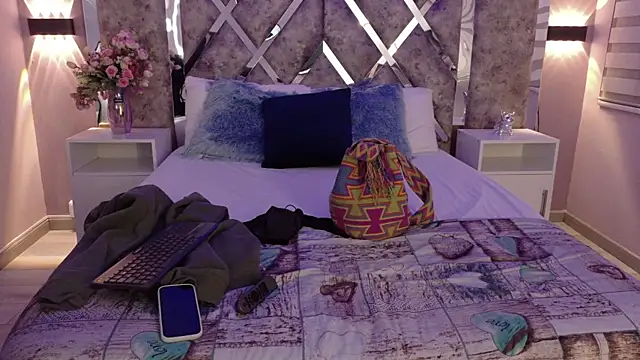 Snapshot of GiselOrtiz chatting on October 24, 10:44 am GiselOrtiz online show from October 24, 10:44 am