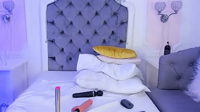 Jasmine55   online show from December 10, 6:44 am