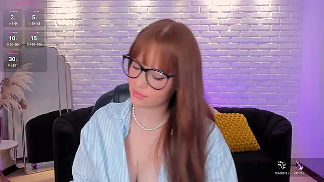 Snapshot of CorinneRusso chatting on January 13, 5:33 am CorinneRusso online show from January 13, 5:33 am