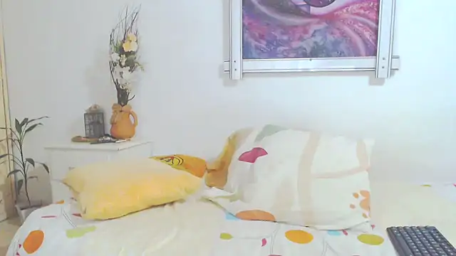 SoniaGresson online show from September 17, 11:39 pm