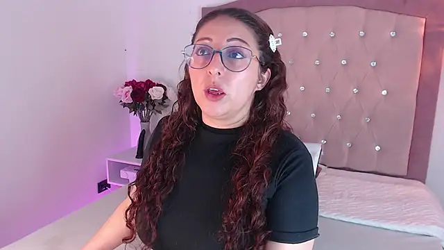 AnnadirtyXo online show from February 4, 4:59 am