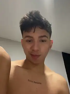 Leonarrrd 01 online show from January 25, 3:52 pm