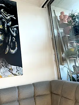 Snapshot of ValerieHilton chatting on October 7, 9:45 pm ValerieHilton online show from October 7, 9:45 pm