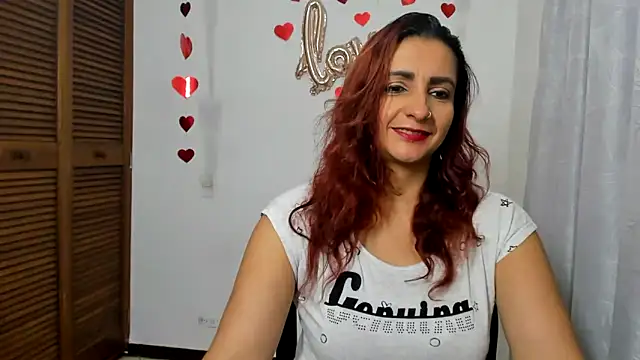 xulay11 online show from December 21, 4:09 am