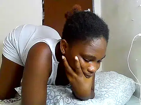 Snapshot of SexyKimberly23 chatting on September 18, 6:48 am SexyKimberly23 online show from September 18, 6:48 am