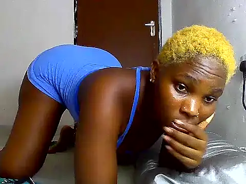 Snapshot of SexyKimberly23 chatting on October 30, 5:13 pm SexyKimberly23 online show from October 30, 5:13 pm