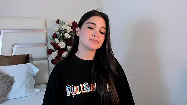 CamilaSofiia online show from March 21, 7:35 pm