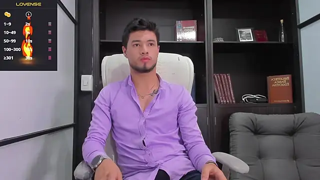 EdwardRoss  online show from February 14, 7:23 pm