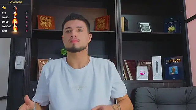 EdwardRoss  online show from September 12, 8:20 pm