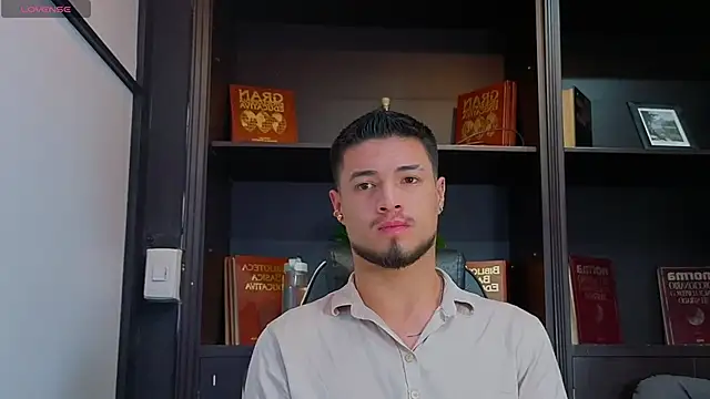 EdwardRoss  online show from September 23, 8:34 pm