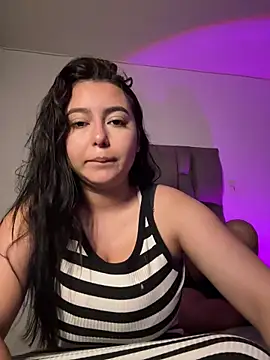 Snapshot of RexxaYBlade chatting on November 16, 8:25 pm RexxaYBlade online show from November 16, 8:25 pm