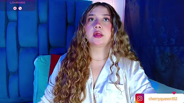 Cherryyquen online show from January 18, 4:10 pm