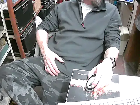 Snapshot of MF-Deutschland chatting on January 13, 2:21 pm MF-Deutschland online show from January 13, 2:21 pm