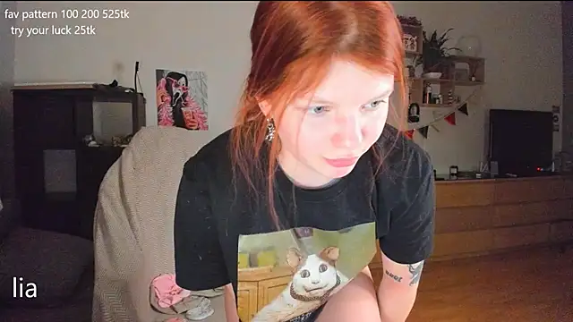 lil lia online show from February 11, 1:41 am