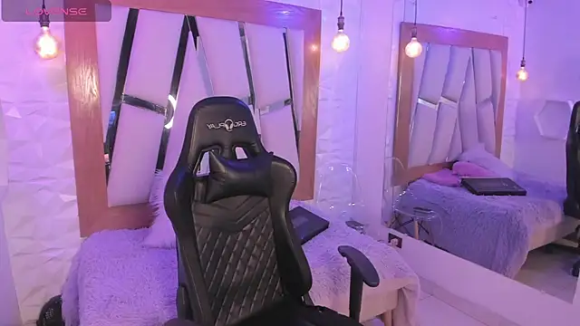 ary cooper  online show from November 17, 12:44 pm