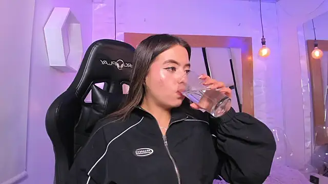 ary cooper  online show from November 20, 12:16 pm