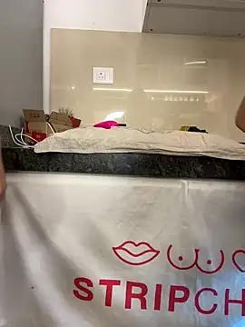 Snapshot of Miss__Malaika chatting on March 14, 11:56 am Miss Malaika online show from March 14, 11:56 am