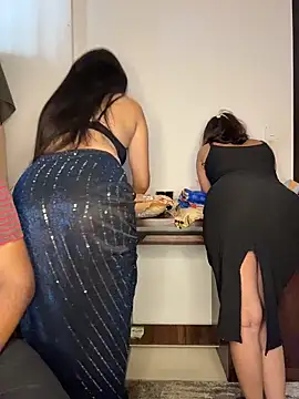 Snapshot of Miss__Malaika chatting on November 9, 7:28 am Miss Malaika online show from November 9, 7:28 am