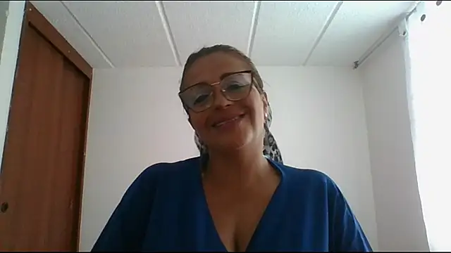 RossanaLionheart online show from January 10, 7:43 pm