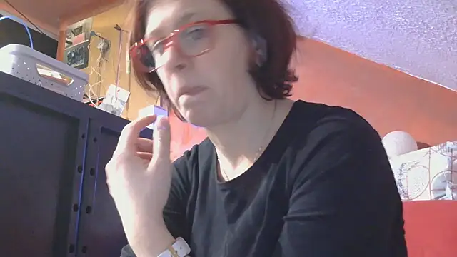 Snapshot of lanax chatting on November 25, 1:11 pm lanax online show from November 25, 1:11 pm