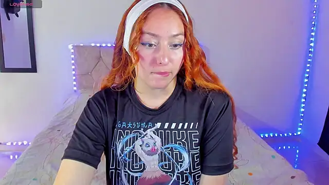 April sommer1 online show from September 18, 7:49 pm