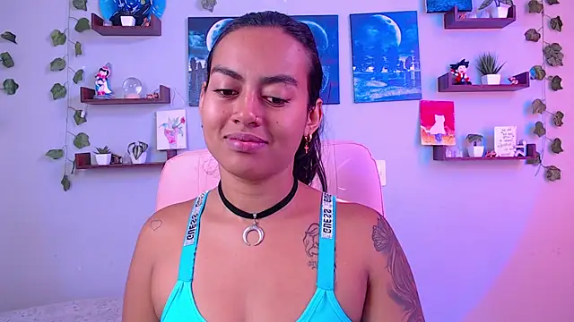 macey elliot  online show from January 31, 1:56 pm