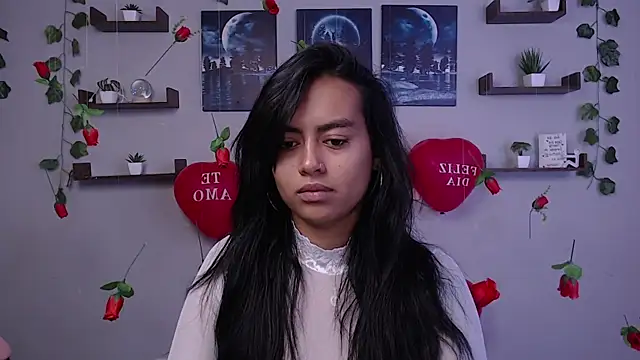 macey elliot  online show from February 18, 12:28 pm