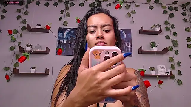 macey elliot  online show from February 27, 3:05 pm