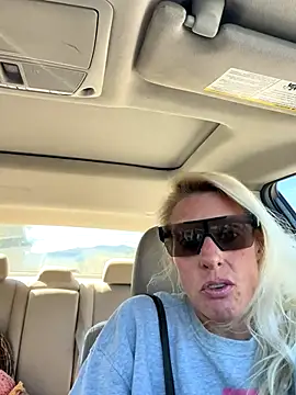 Glamazonx online show from October 1, 4:46 pm