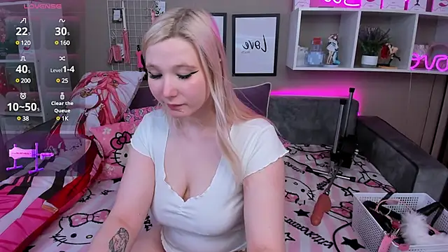 MeowkaKitty online show from February 8, 7:04 am