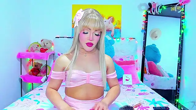 Snapshot of Candy_Candy__ chatting on October 17, 8:44 pm Candy Candy online show from October 17, 8:44 pm