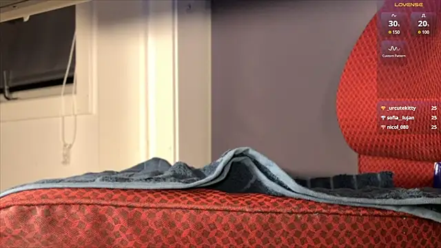 brsrkr online show from October 18, 7:14 pm