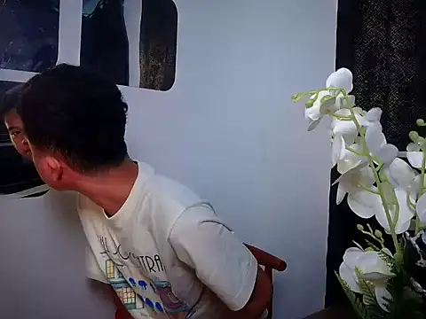 Asiantwink21 online show from October 1, 4:13 pm