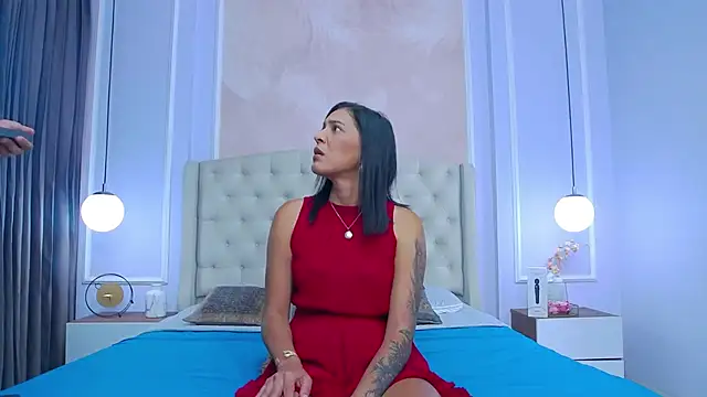 JoannaCox online show from October 6, 7:11 pm