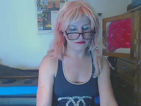 LorenJade online show from February 27, 7:23 am