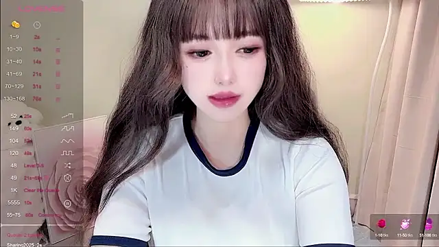 Snapshot of Dolv_1o chatting on January 8, 11:43 am Dolv 1o online show from January 8, 11:43 am