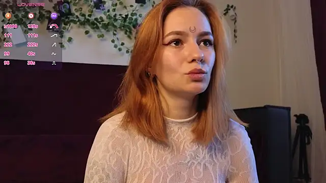 girl with snaketatto0 online show from September 18, 2:57 am