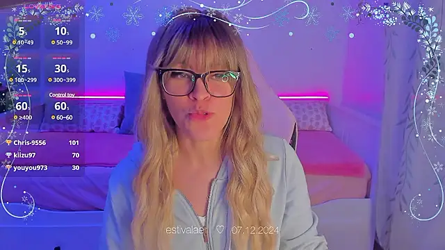 Snapshot of estivalae chatting on December 7, 11:12 pm estivalae online show from December 7, 11:12 pm