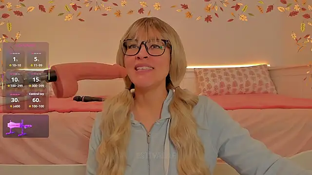 Snapshot of estivalae chatting on October 12, 11:31 am estivalae online show from October 12, 11:31 am