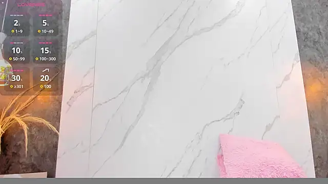 Snapshot of AfroditaRoy chatting on December 7, 6:21 am AfroditaRoy online show from December 7, 6:21 am