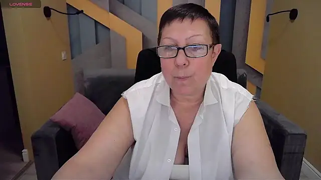 BarbaraTurners online show from December 27, 3:42 am