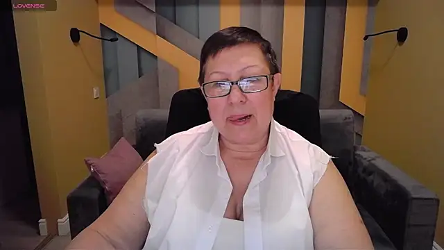 BarbaraTurners online show from January 17, 9:39 pm