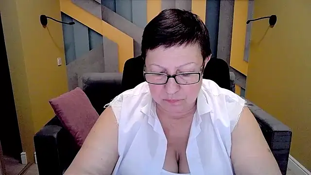 BarbaraTurners online show from February 12, 9:22 pm