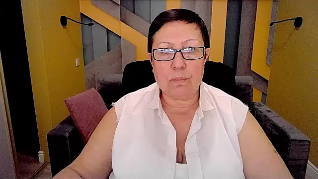 BarbaraTurners online show from February 15, 2:26 am