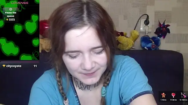 Snapshot of Yours_good_mood chatting on November 2, 4:04 am Yours good mood online show from November 2, 4:04 am