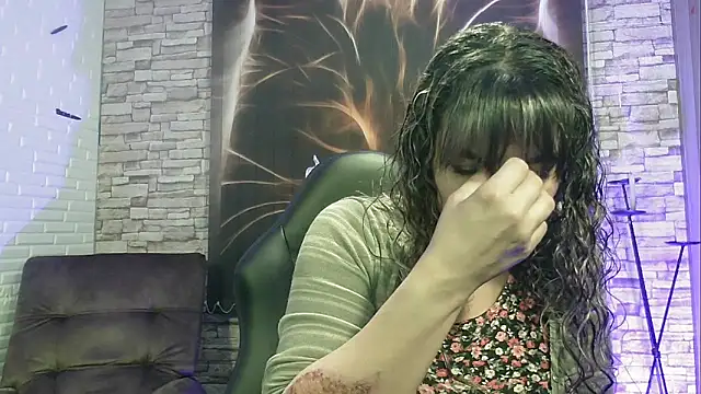 charlotedoll online show from February 4, 3:11 am