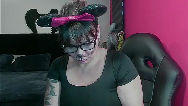 charlotedoll online show from November 2, 10:34 pm